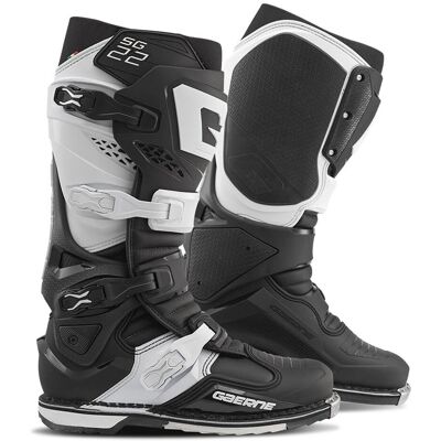 Bottes Gaerne Sg22 Noir / Blanc - Bottes de motocross - Publicité Bottes Gaerne Sg22 Noir / Blanc - Bottes de motocross - Publicité