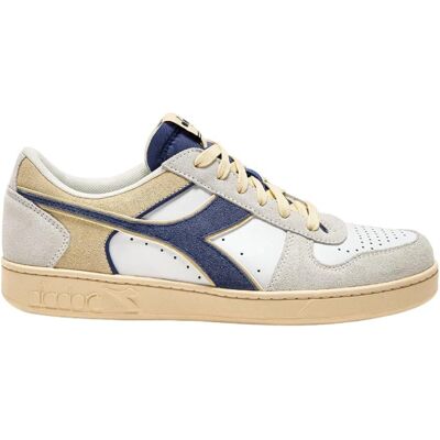 Diadora Baskets en Cuir Blanc - Détails Sportifs - Baskets - Publicité Diadora Baskets en Cuir Blanc - Détails Sportifs - Baskets - Publicité