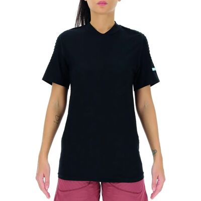 Uyn Kortärmad T-shirt Run Fit Svart M Kvinna Uyn Kortärmad T-shirt Run Fit Svart M Kvinna