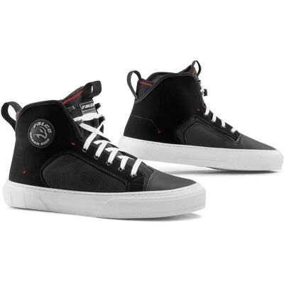 Falco Starboy 4 Motorradsneaker - Sicherheit & Stil Falco Starboy 4 Motorradsneaker - Sicherheit & Stil