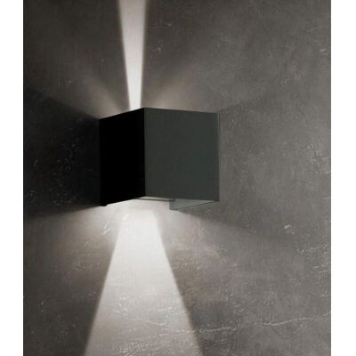 Lampada da Parete LED Cubetto - 6,5W IP54 Bianca Regolabile Lampada da Parete LED Cubetto - 6,5W IP54 Bianca Regolabile