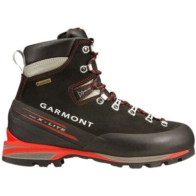 Garmont Pinnacle GTX Mountaineering Boots - Black Garmont Pinnacle GTX Mountaineering Boots - Black