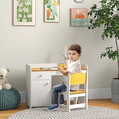 Ensemble Scolaire Zonekiz pour Enfants - Bureau et Chaise en Bois Blanc 3-6 Ans - Publicité Ensemble Scolaire Zonekiz pour Enfants - Bureau et Chaise en Bois Blanc 3-6 Ans - Publicité