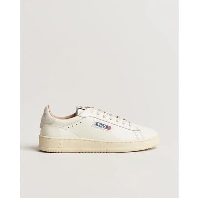 Baskets Autry Dallas Low en Cuir - Sneakers - Publicité Baskets Autry Dallas Low en Cuir - Sneakers - Publicité