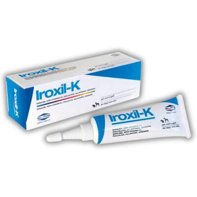 Slais Iroxil K Gel Emulsione per Cani e Gatti - Cura della Pelle e del Mantello Slais Iroxil K Gel Emulsione per Cani e Gatti - Cura della Pelle e del Mantello