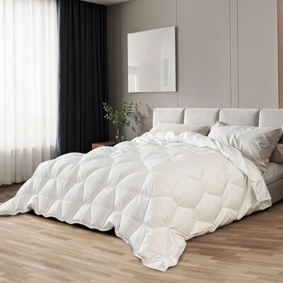 The White Stone Hypoallergenic Winter Duvet 180x200cm The White Stone Hypoallergenic Winter Duvet 180x200cm