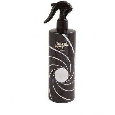 Teatro Fragranze Bianco Modello - Spray per ambienti - 500ml Teatro Fragranze Bianco Modello - Spray per ambienti - 500ml
