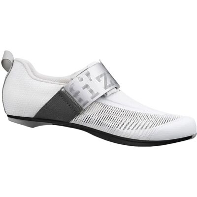 Fizik TRANSIRO HYDRA AEROWEAVE - Zapatos de tri blancos / plateados Fizik TRANSIRO HYDRA AEROWEAVE - Zapatos de tri blancos / plateados