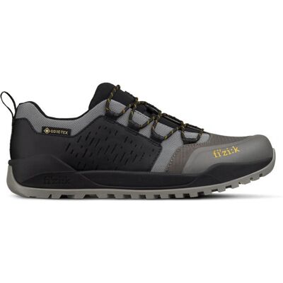 fi ́zi:k Terra Ergolace X2 Flat GTX Anthracite/Black - Sykkelsko fi ́zi:k Terra Ergolace X2 Flat GTX Anthracite/Black - Sykkelsko