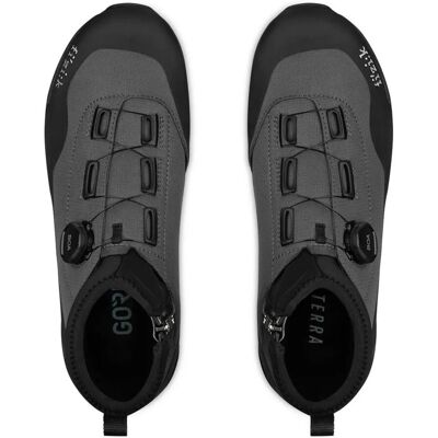 Chaussures tout terrain Fizik NANUQ X2 GTX - Noir - EU 46 - Publicité Chaussures tout terrain Fizik NANUQ X2 GTX - Noir - EU 46 - Publicité