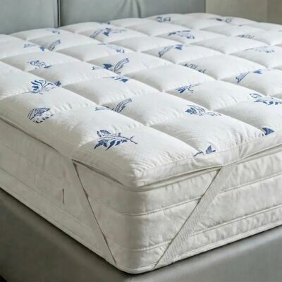 MB HOME BASIC Topper - Transpirable, fuelle 3cm, 160x195 cm - Topper MB HOME BASIC Topper - Transpirable, fuelle 3cm, 160x195 cm - Topper