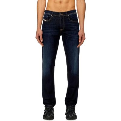 Diesel 2023 D-Finitive Regular Jeans - Jeans Diesel 2023 D-Finitive Regular Jeans - Jeans