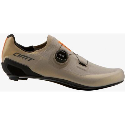 DMT KR30 Fahrradschuhe - Atmungsaktiv, Leicht, Carbonsohle DMT KR30 Fahrradschuhe - Atmungsaktiv, Leicht, Carbonsohle