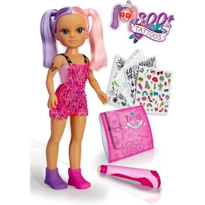 Famosa 700017335 Pop - Grootte 43 cm - Incl. Tatoeages Famosa 700017335 Pop - Grootte 43 cm - Incl. Tatoeages