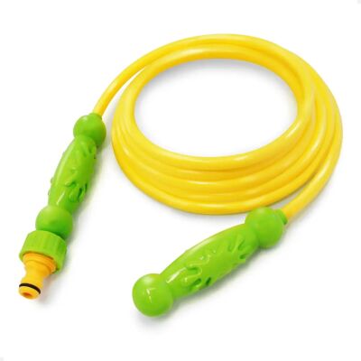 ColorBaby Splash Rope - Wasser sprühende Springseil für Kinder ColorBaby Splash Rope - Wasser sprühende Springseil für Kinder