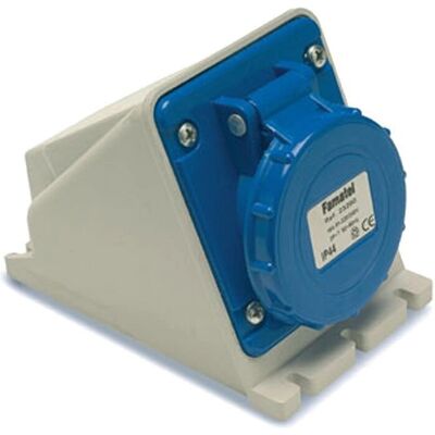 Famatel 23292 Surface Mount 2P+T 32A - Electrical Base Famatel 23292 Surface Mount 2P+T 32A - Electrical Base
