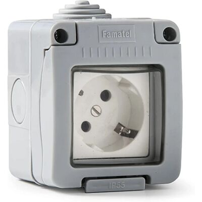 Famatel Tomada de superfície à prova d'água - IP55, 16A Famatel Tomada de superfície à prova d'água - IP55, 16A