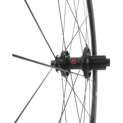 Massi Roubaix Cl Disc Tubeless Road Wheel Set - Road Massi Roubaix Cl Disc Tubeless Road Wheel Set - Road