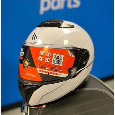 MT Helmets Atom 2 SV White - Motorcycle Helmet MT Helmets Atom 2 SV White - Motorcycle Helmet