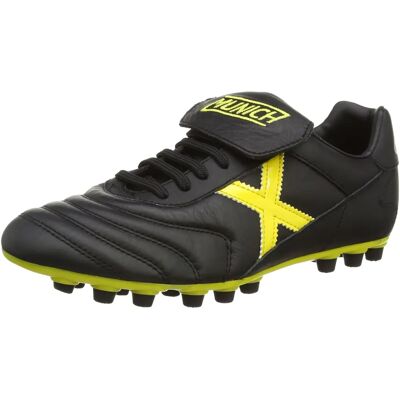 Munich Mundial Football Boots - Artificial Grass - Black (41) Munich Mundial Football Boots - Artificial Grass - Black (41)