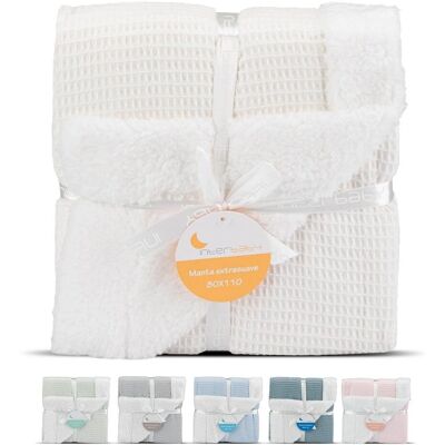 Interbaby Babydeken 868 - Zacht Fluweel - Beige - Babydeken Interbaby Babydeken 868 - Zacht Fluweel - Beige - Babydeken