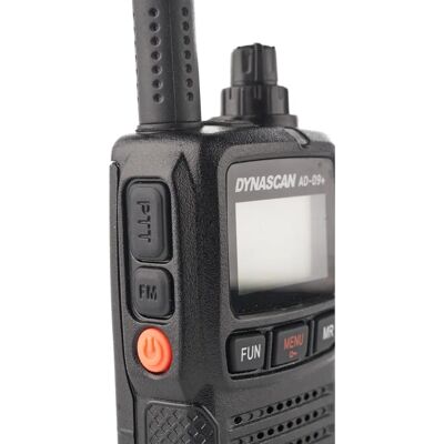 Radio portable PNI Dynascan AD-09+ - 446MHz, 0.5W, 16 canaux Radio portable PNI Dynascan AD-09+ - 446MHz, 0.5W, 16 canaux