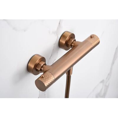 Kit de douche thermostatique Genoa Or Rose Brossé - Type de douche - Publicité Kit de douche thermostatique Genoa Or Rose Brossé - Type de douche - Publicité