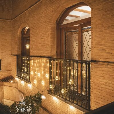 LEDKIA - Luci Tenda LED 3.6W 2,5m Bianco Caldo - Decorazione Interni LEDKIA - Luci Tenda LED 3.6W 2,5m Bianco Caldo - Decorazione Interni