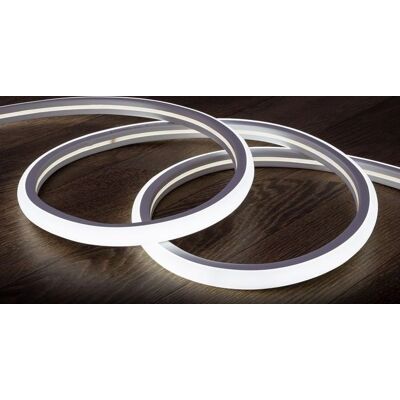 LEDKIA LED Neon Streifen - Kaltweiß - 7.5W/m - IP67 LEDKIA LED Neon Streifen - Kaltweiß - 7.5W/m - IP67