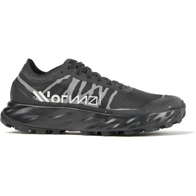 NNORMAL Kjerag Baskets Unisex Noires - Trail Running Shoes - Publicité NNORMAL Kjerag Baskets Unisex Noires - Trail Running Shoes - Publicité