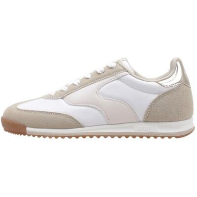 Mustang Modèle 60858 - Baskets Décontractées - Publicité Mustang Modèle 60858 - Baskets Décontractées - Publicité