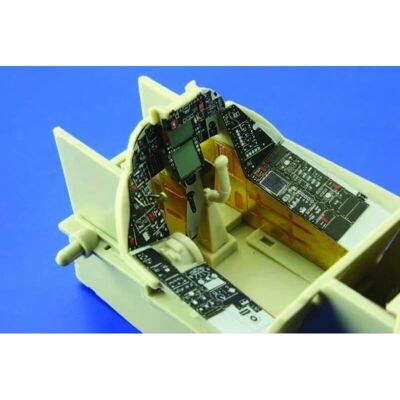 Eduard Grumman F-14A Tomcat Innenraum - 1:32 Modellzubehör Eduard Grumman F-14A Tomcat Innenraum - 1:32 Modellzubehör