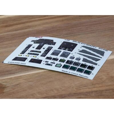 Eduard Boeing AH-64E SPACE 1/35 Aufkleber - Für Takom Kits Eduard Boeing AH-64E SPACE 1/35 Aufkleber - Für Takom Kits