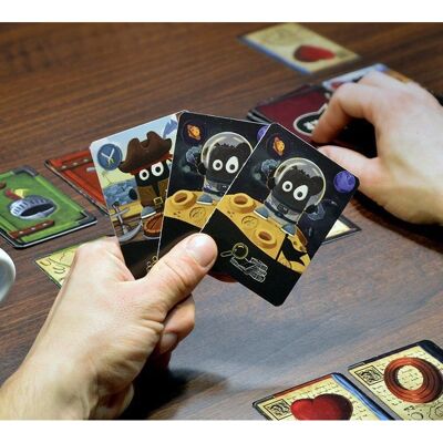 Asmodee Czech Republic s. r. o. ADC Blackfire Medvěd WRR - Karetní hra Asmodee Czech Republic s. r. o. ADC Blackfire Medvěd WRR - Karetní hra