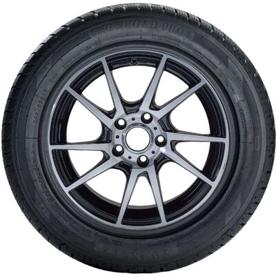 Pneu hiver TOMKET Snowroad Pro 3 185/55 R14 - Publicité Pneu hiver TOMKET Snowroad Pro 3 185/55 R14 - Publicité
