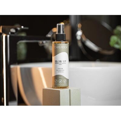 Tomas Arsov - Blow Up Thermo Volumizing Spray - Haarspray - Volumen & Hitzeschutz 150ml Tomas Arsov - Blow Up Thermo Volumizing Spray - Haarspray - Volumen & Hitzeschutz 150ml