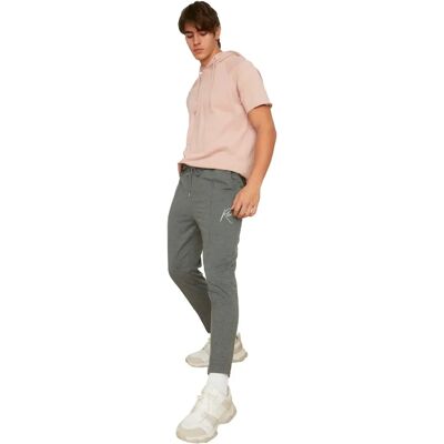 Pantalon de jogging homme Trendyol - Gris - Coupe décontractée Pantalon de jogging homme Trendyol - Gris - Coupe décontractée