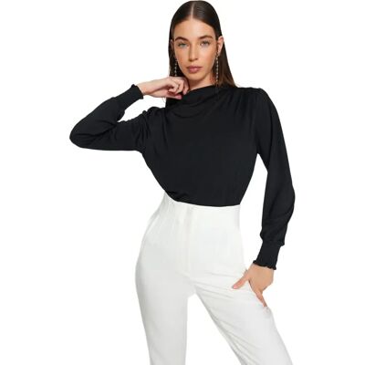 Blouse noire à col montant Trendyol - Blouse Blouse noire à col montant Trendyol - Blouse