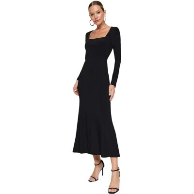 Trendyol Schwarzes Kleid mit Volants, Quadrhals, Eng/Locker Maxi Elastisches Strickkleid - Kleid Trendyol Schwarzes Kleid mit Volants, Quadrhals, Eng/Locker Maxi Elastisches Strickkleid - Kleid