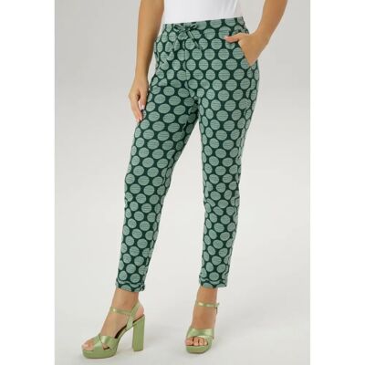 ANISTON SELECTED Modell 42 Grüne Gestreifte 7/8-Hose ANISTON SELECTED Modell 42 Grüne Gestreifte 7/8-Hose