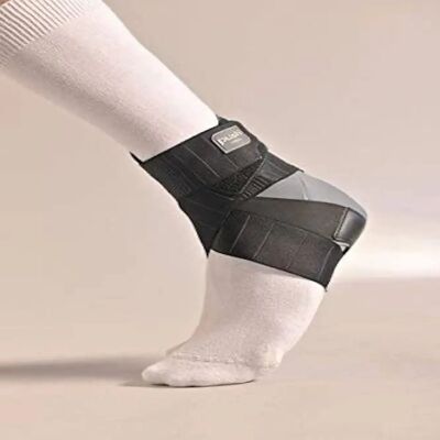 Orthèse de Cheville Droite Push Ortho Aequi - Support - Contrôle de l'Inversion - Publicité Orthèse de Cheville Droite Push Ortho Aequi - Support - Contrôle de l'Inversion - Publicité