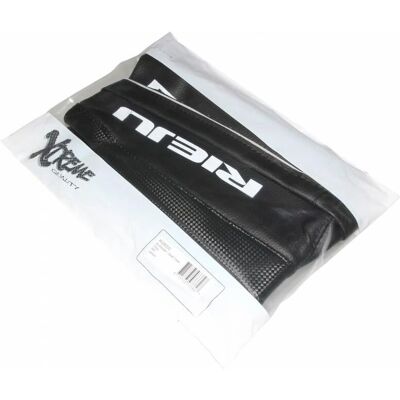 Housse de Selle en Carbone Rieju 50 RR - Protection de Selle - Publicité Housse de Selle en Carbone Rieju 50 RR - Protection de Selle - Publicité