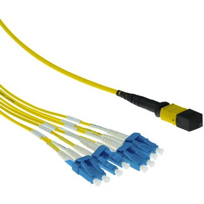 Câble à fibre optique ACT RL7873 3m - OS2, MPO/MTP, LC - Jaune Câble à fibre optique ACT RL7873 3m - OS2, MPO/MTP, LC - Jaune