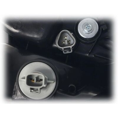 Tyc Model 205729252 - Prawy reflektor H4 do Toyota Yaris D-4d Tyc Model 205729252 - Prawy reflektor H4 do Toyota Yaris D-4d