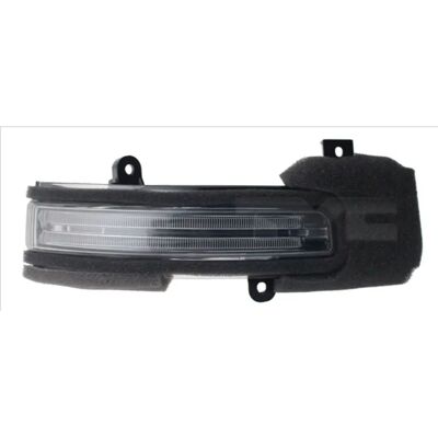 Tyc Mitsubishi Outlander Linker LED Knipperlicht - Richtingaanwijzer Tyc Mitsubishi Outlander Linker LED Knipperlicht - Richtingaanwijzer