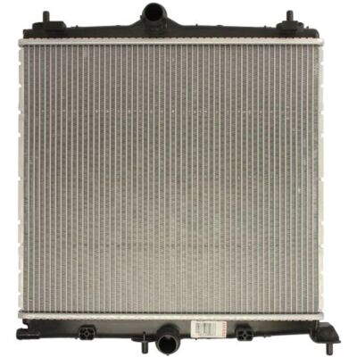 Radiatore DENSO DRM21105 - Larghezza 430mm, Lunghezza 430mm, Profondità 13mm - Pezzo auto Radiatore DENSO DRM21105 - Larghezza 430mm, Lunghezza 430mm, Profondità 13mm - Pezzo auto