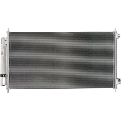 DENSO DCN40010 - Ilmastointikondensaattori - Sisältää kuivaajan DENSO DCN40010 - Ilmastointikondensaattori - Sisältää kuivaajan