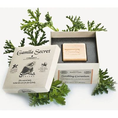 Savon Apaisant à la Géranium Gamila Secret 115g - Publicité Savon Apaisant à la Géranium Gamila Secret 115g - Publicité
