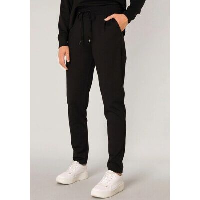 Base Level YOAN Schwarze Sweathose - Damen Hosen Base Level YOAN Schwarze Sweathose - Damen Hosen