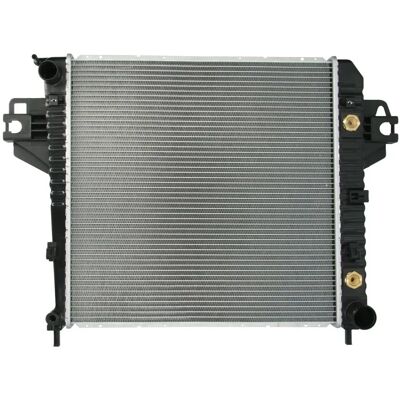 NRF 53961 Alumiinijäähdytin vesi/öljy - Radiator NRF 53961 Alumiinijäähdytin vesi/öljy - Radiator